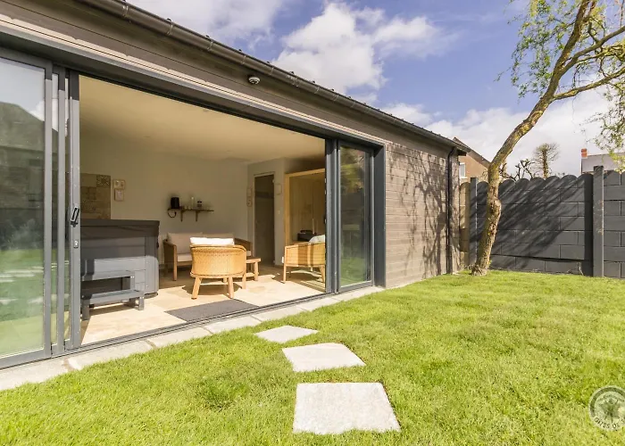 Villa Le Jardin De Marie Pontorson